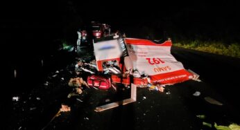 Acidente entre ambulância do Samu e caminhão deixa quatro mortos no Paraná