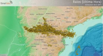Paraná registra raios e granizo: chuva diminui na sexta, mas ganha força no fim de semana