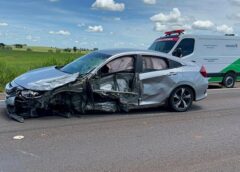 Colisão na PR-323 entre Umuarama e Perobal deixa 5 feridos, entre eles uma criança