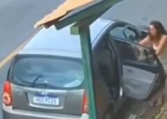 Barbeiro salva crianças ao parar carro que descia sozinho