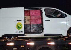 Operação em Toledo flagra suspeita de contrabando em veículo com placas estrangeiras