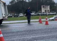 Homem morre atropelado após sair de carro acidentado na BR-277