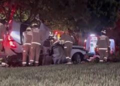 Jovens morrem em grave colisão de Audi contra posteem Cascavel