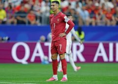 Com gol nos acréscimos, Espanha acaba com última Copa de Cristiano Ronaldo