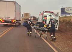 ASSIS CHATEAUBRIAND: ACIDENTE ENTRE CARRO E MOTO DEIXA MOTOCICLISTA FERIDO NA PR-239, NA SAÍDA DE ASSIS CHATEAUBRIAND PARA TOLEDO